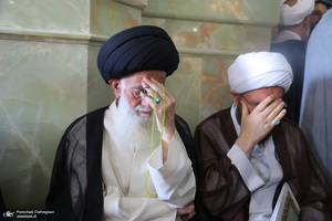 تشییع مرحوم آیت الله عباسعلی سلیمانی (ره) در حرم مظهر حضرت معصومه (س)