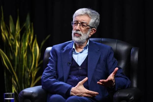 حدادعادل: شاهد تحقق وعده رهبر شهید  انقلاب هستیم/ مرگ در بستر برای رهبر شهید انقلاب کوچک بود؛ عمری در مسیر سیدالشهدا(ع) حرکت کردند و حقشان بود به  افتخار بزرگ شهادت نائل شوند