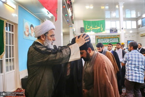 مراسم جشن عید غدیر و عمامه‌گذاری طلاب در بیت مراجع  تقلید و علما