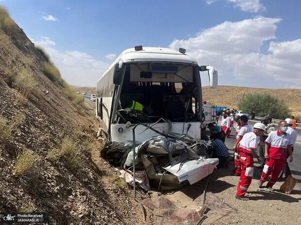 آمارهای مرگ و میر در تصادفات رانندگی نوروز ۱۴۰۴ اعلام شد/ ۱۱۷۹ هموطن در حوادث رانندگی نوروز امسال جان باختند