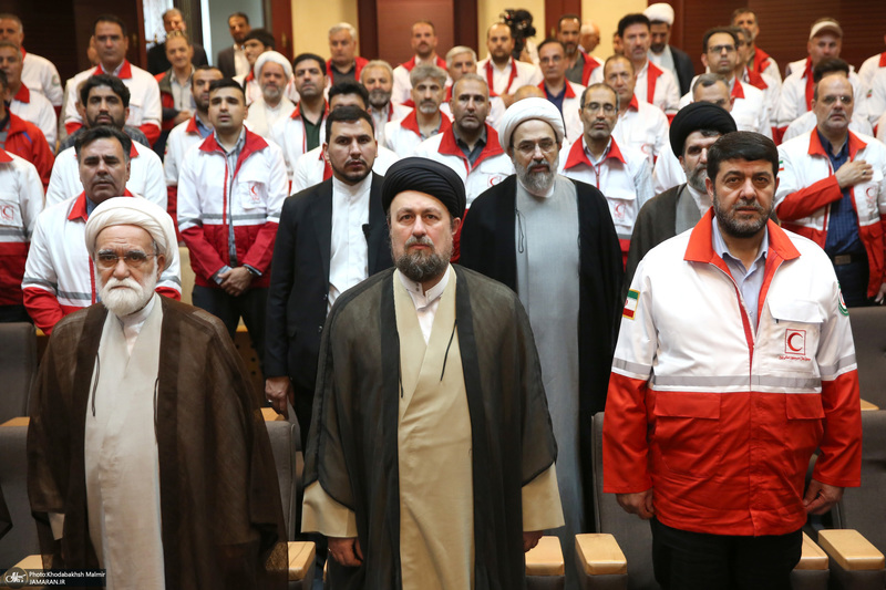دیدار رییس و امدادگران جمعیت هلال احمر با سید حسن خمینی