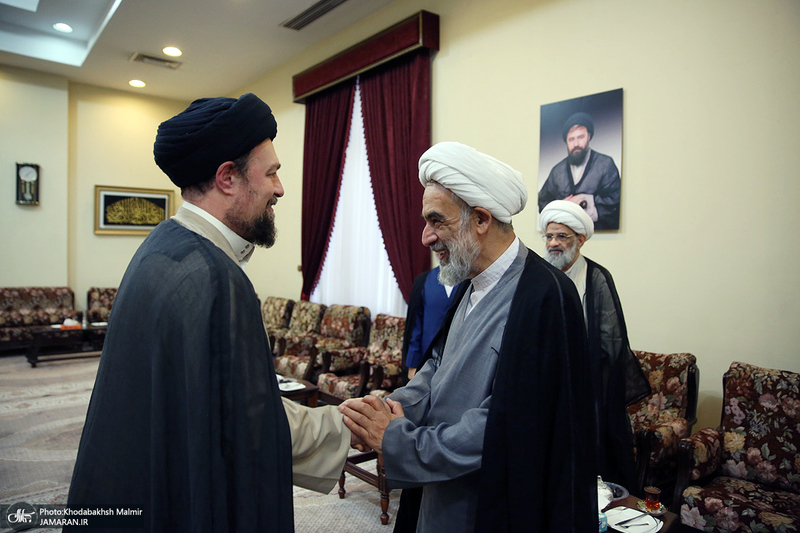 حاشیه های تجدید میثاق اعضای مجلس خبرگان رهبری با آرمان های امام خمینی (س)