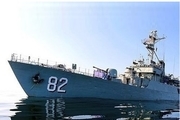 هشدار ناو موشک انداز ارتش ایران به ناو آمریکایی در خلیج فارس