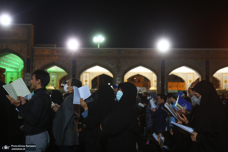 مراسم احیای شب بیست و سوم ماه رمضان در حرم مطهر امام رضا (ع)