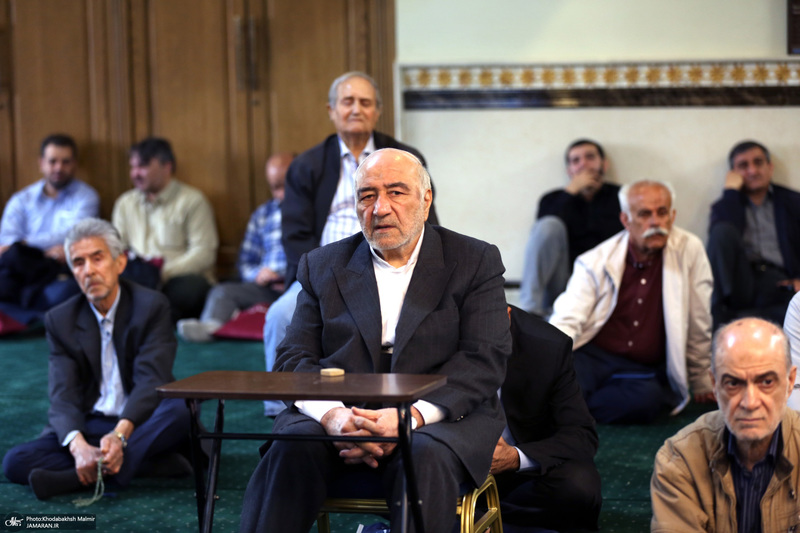 اقامه نماز عید سعید فطر در حسینیه شماره 2 جماران