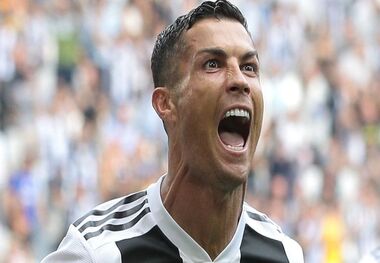 حمایت رونالدو از دیبالا با تقلید شادی گلش + عکس