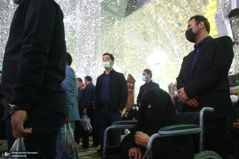 مراسم تشییع و خاکسپاری پیکر آیت الله ری شهری (ره) در حرم حضرت عبدالعظیم حسنی (ع)