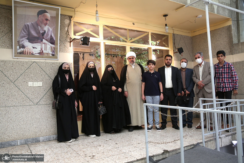 بازدید نماینده آیت الله العظمی یعقوبی از جماران / قیس طایی