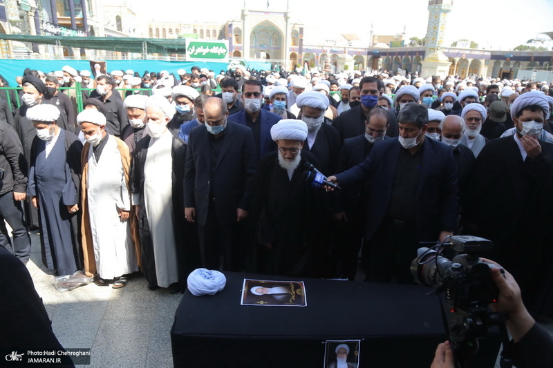مراسم تشییع پیکر آیت الله حسن ممدوحی(ره)