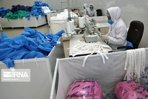 اوقاف کرمانشاه ماسک تولید می‌کند