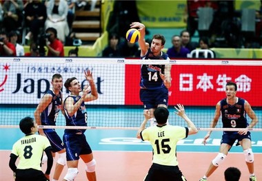 برتری تیم والیبال ایتالیا برابر ژاپن/ جدول بازی ها