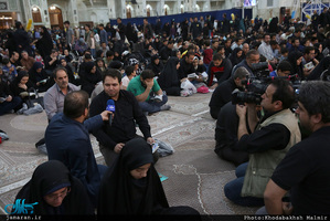 مراسم احیاء شب بیست و یکم ماه مبارک رمضان درحرم مطهر امام خمینی (س) 