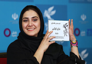 باران کوثری با مانی حقیقی همبازی شد