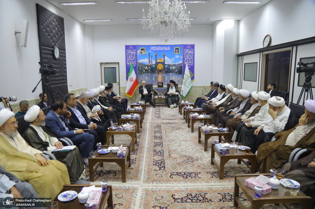 دیدار محمدرضا عارف با آیت‌الله شبیری زنجانی در قم