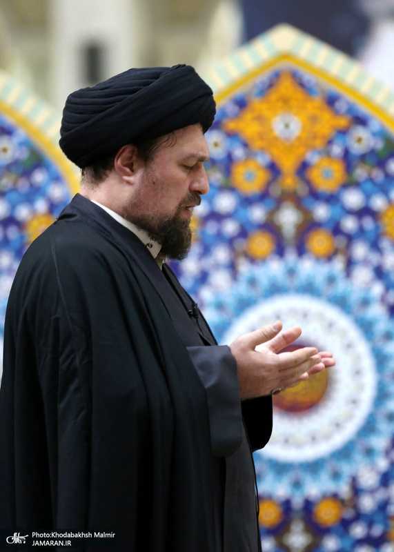 حضور سید حسن خمینی در اختتامبه مسایقات قرآنی ، اذان وتفسیر کارکنان بانک صادرات