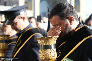 دسته عزاداری خادمان حرم کریمه اهل بیت (ع) در روز شهادت حضرت زهرا (س)‎‎