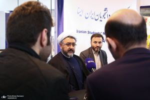 حضور حجت الاسلام و المسلمین علی کمساری در بیست‌ و چهارمین نمایشگاه رسانه‌های ایران