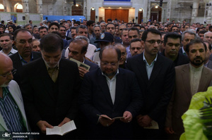 تجدید میثاق وزیر و کارکنان وزارت تعاون، کار و رفاه اجتماعی با آرمان حضرت امام(س)