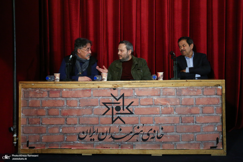 نشست نقد و بررسی فیلم مستند احمد در خانه هنرمندان ایران
