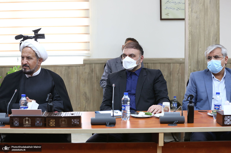 دیدار پیشکسوتان رژه 19 تیر 1358 با رییس موسسه تنظیم و نشر آثار امام خمینی (س)