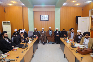 مراسم رونمایی از کتاب اندیشه اصولی امام خمینی (س)