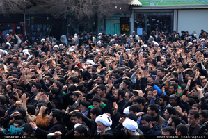 عزاداری آیت الله العظمی وحید خراسانی در سالروز شهادت حضرت فاطمه(س) 