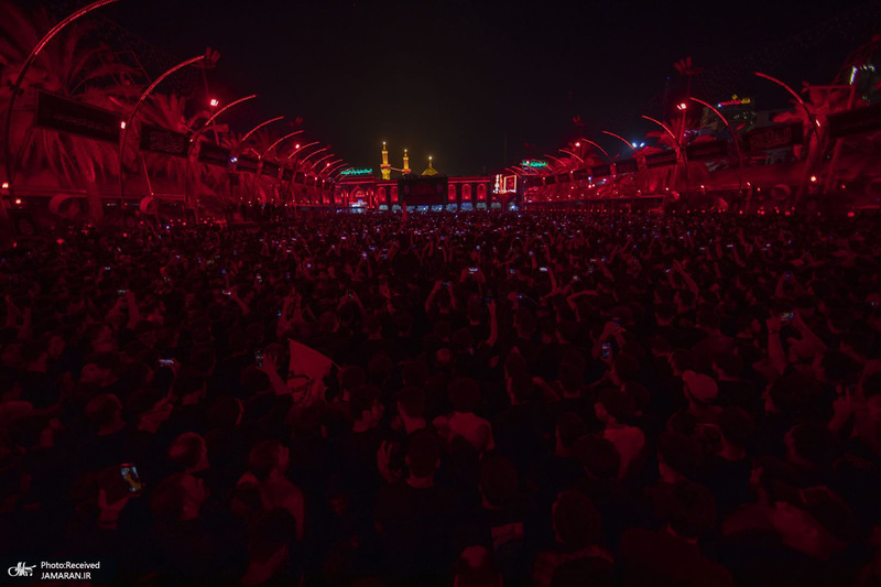 مراسم تعویض پرچم حرم مطهر امام حسین (ع) در کربلا