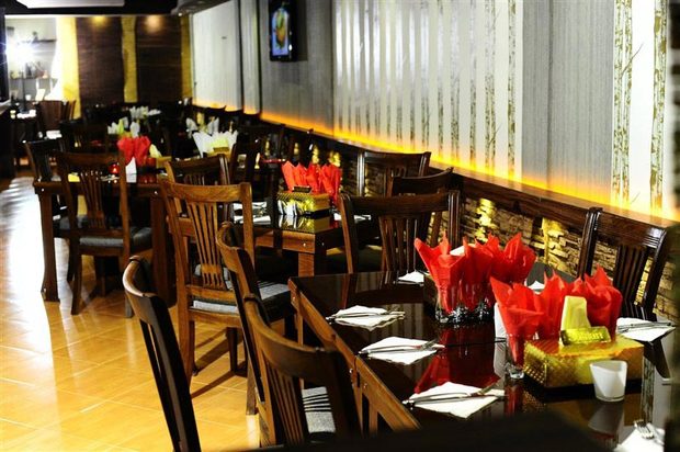 سه ماه و یک روز حبس برای فوتبالیست ایرانی به خاطر موش رستورانش