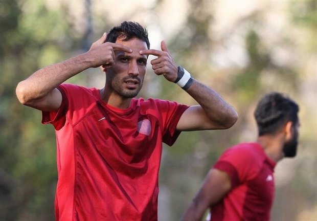 یک بازیکن جدید به گل‌گهر سیرجان پیوست
