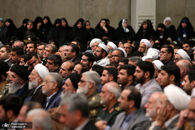 دیدار مسئولان نظام و میهمانان کنفرانس وحدت اسلامى‌ با رهبر معظم انقلاب