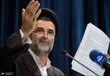 نبویان، نماینده مجلس: برجام را جوری تنظیم کرده‌اند که چه ما شکایت کنیم چه طرف ما شکایت کند تحریم‌ها برمی‌گردد!