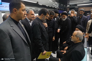 سفر رئیس جمهوری به قم و دیدار با مراجع و علما -3