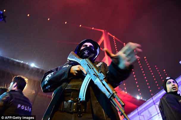 کریسمس خونین/ 2016، سالی مرگبار برای ترکیه+ تصاویر

