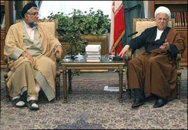 دیدار اعضاءنمایندگی موسسه تنظیم و نشر آثار امام در قم باآیت الله هاشمی رفسنجانی