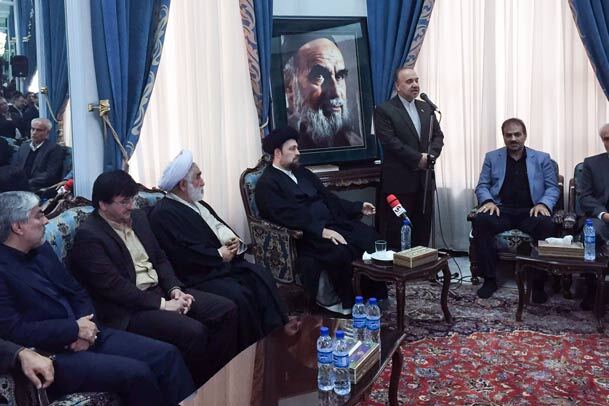 وزیر، معاونان و مدیران وزارت ورزش و جوانان با سید حسن خمینی دیدار کردند