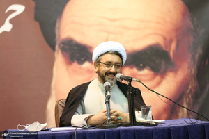 دیدار مدیران و کارکنان موسسه تنظیم و نشر آثار امام خمینی(س) با سرپرست جدید این موسسه