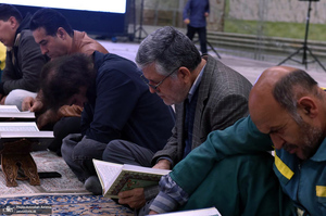 محفل انس با قرآن در حرم مطهر امام خمینی(س)