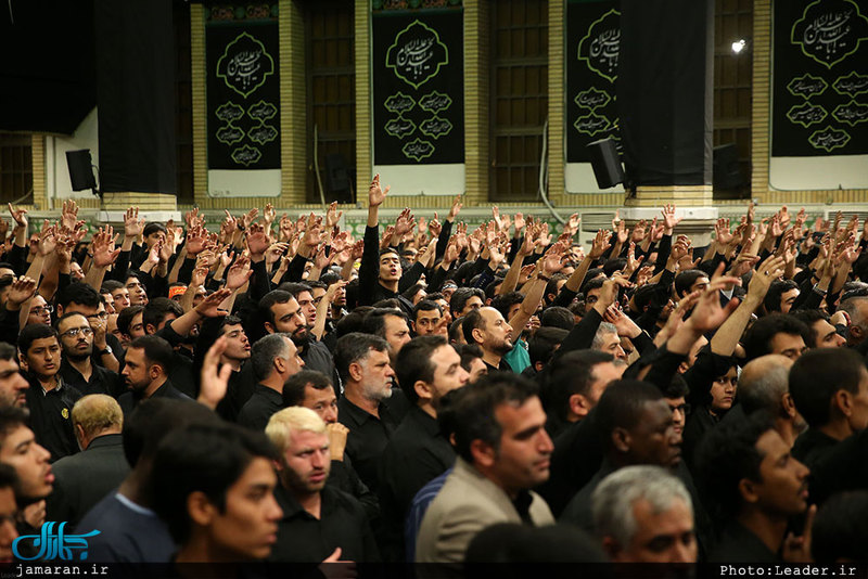 مراسم عزاداری شب عاشورای حسینی با حضور رهبر معظم انقلاب اسلامی