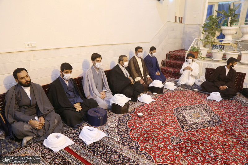 مراسم عمامه گذاری و جشن روز هفدهم ماه ربیع الاول در بیوت مراجع عظام تقلید