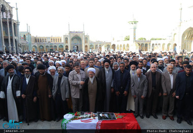 مراسم تشییع حجت الاسلام و المسلمین دکتر احمد احمدی در قم 