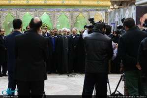 تجدید میثاق رئیس جمهور و اعضای هیئت دولت با آرمان های حضرت امام(س) 