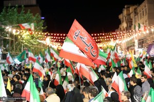 شصت و یکمین اجتماع پر شور مردم در میدان انقلاب