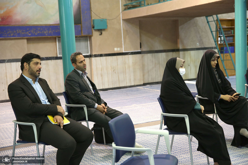 تجدید میثاق اساتید و دانشجویان پژوهشکده امام خمینی و انقلاب اسلامی با آرمان های بنیانگذار جمهوری اسلامی