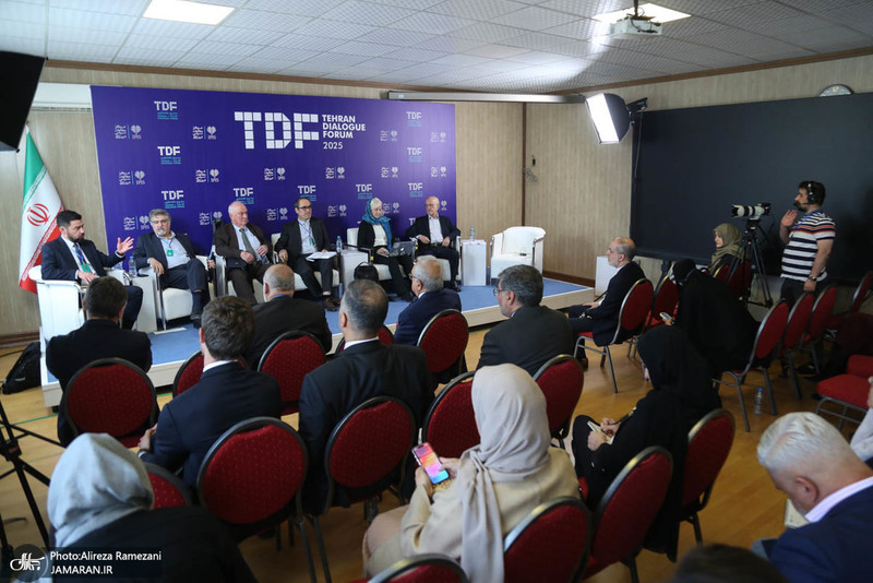 شست‌های روز دوم مجمع گفتگوی تهران