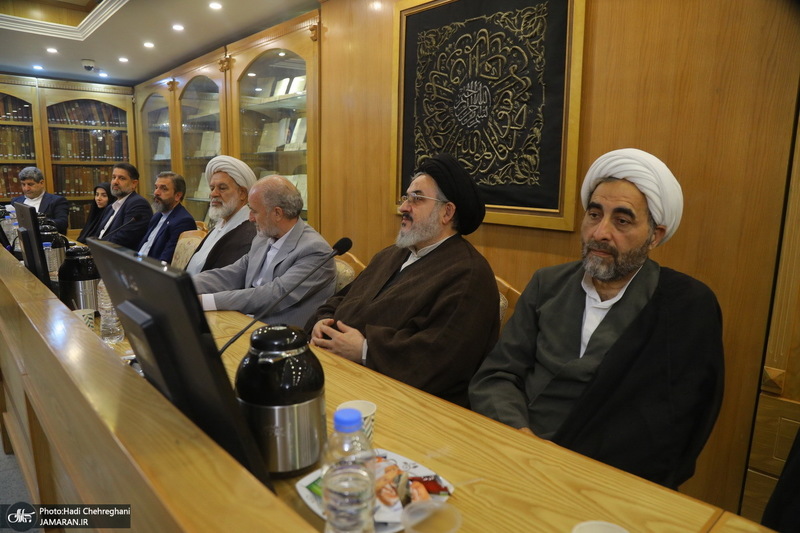 دومین روز سفر محمدرضا عارف به قم