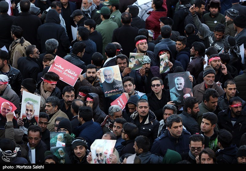 مراسم تشییع و خاکسپاری سردارحاج قاسم سلیمانی در کرمان