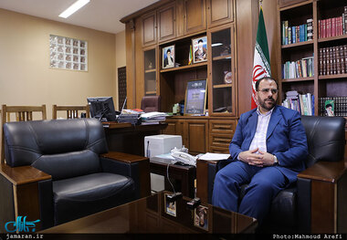 معاون پارلمانی رییس جمهور: اعلام وصول سوال از رییس‌جمهوری غیرقانونی است
