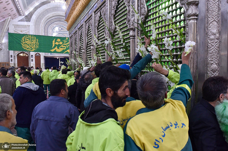 مراسم گل افشانی حرم مطهر امام خمینی (س)