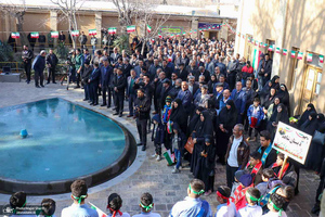 مراسم بزرگداشت 12 بهمن در بیت تاریخی حضرت امام در خمین