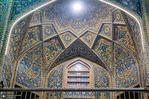 صحن و سرای حرم‌ مطهر امام علی (ع) در نجف اشرف